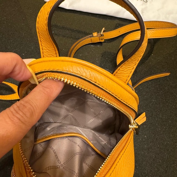 Mini Michael Kors Rhea backpack. - Picture 7 of 13